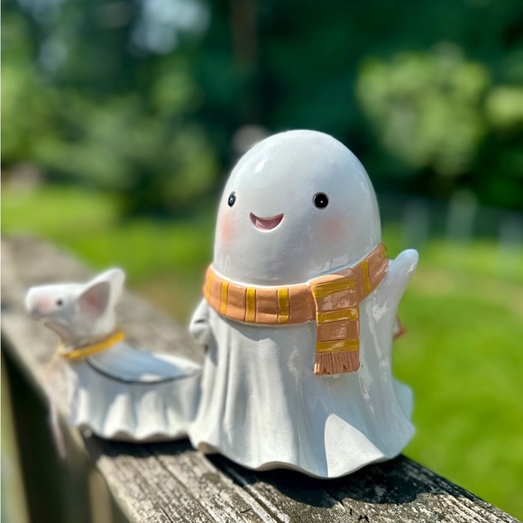 🎃 Viral Ghost & Dog Halloween Ceramic Decor | TJ Maxx Viral Fall Decor - Picture 3 of 6